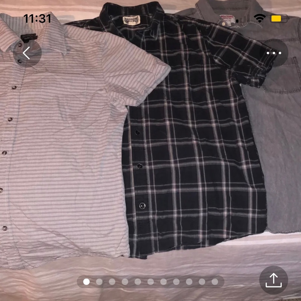 Bundle of mens shortsleeved cotton shirts